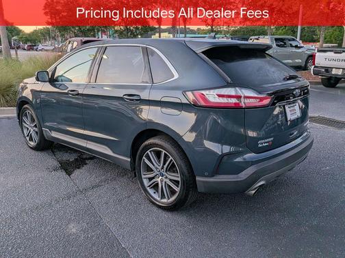 BALTIC SEA GREEN METALLIC 2019 Ford Edge Titanium