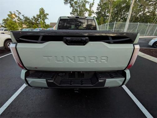 2024 Toyota Tundra Platinum