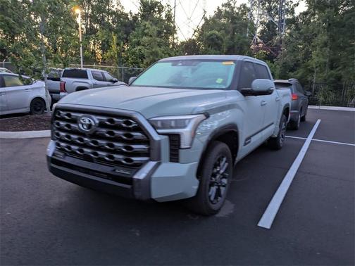 2024 Toyota Tundra Platinum