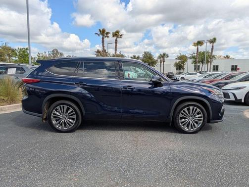Blueprint 2022 Toyota Highlander Platinum
