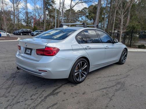 2018 BMW 330 330i