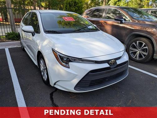 2024 Toyota Corolla LE