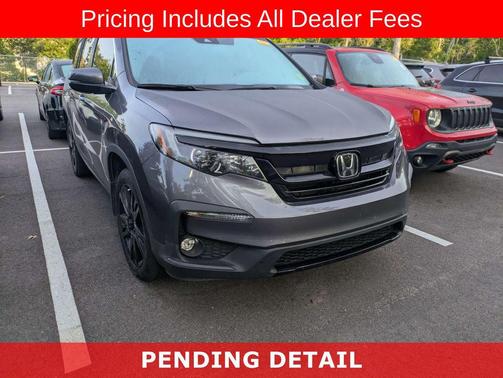 Modern Steel 2022 Honda Pilot AWD Special Edition
