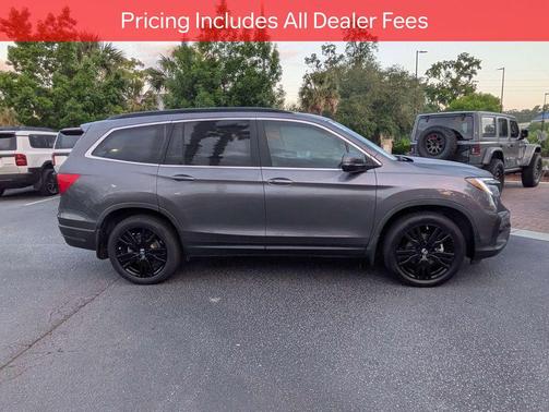 Modern Steel 2022 Honda Pilot AWD Special Edition