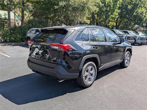 2025 Toyota RAV4 Hybrid LE