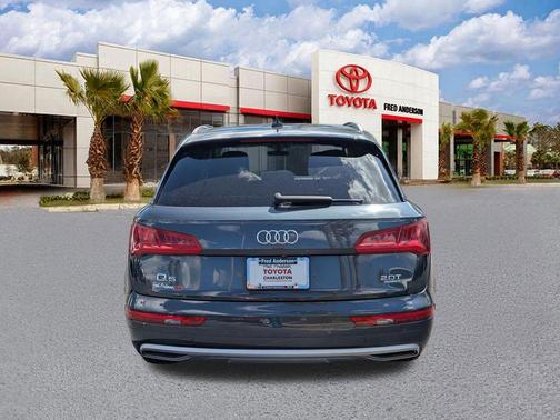 2018 Audi Q5 2.0T Tech Premium