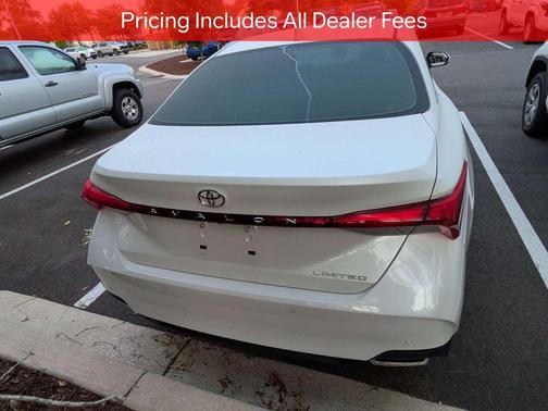 Wind Chill Pearl 2022 Toyota Avalon Limited