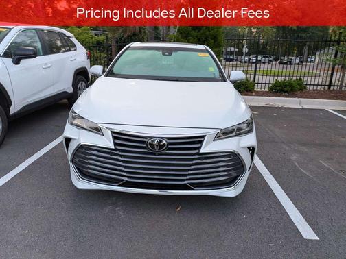 Wind Chill Pearl 2022 Toyota Avalon Limited