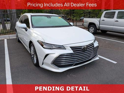 Wind Chill Pearl 2022 Toyota Avalon Limited