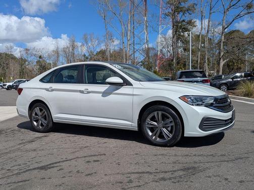 2023 Volkswagen Jetta 1.5T SE