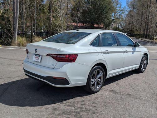 2023 Volkswagen Jetta 1.5T SE