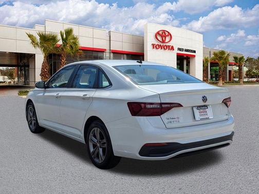 2023 Volkswagen Jetta 1.5T SE
