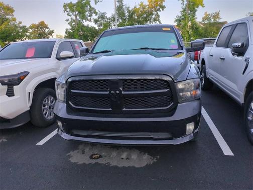 2017 RAM 1500 Express