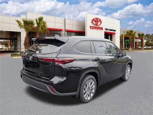 2026 Toyota Highlander Limited