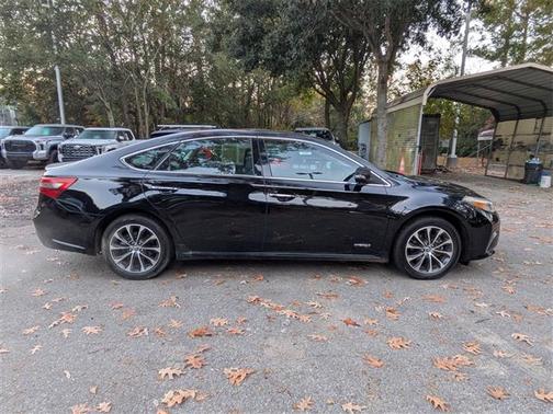 2016 Toyota Avalon Hybrid XLE Premium