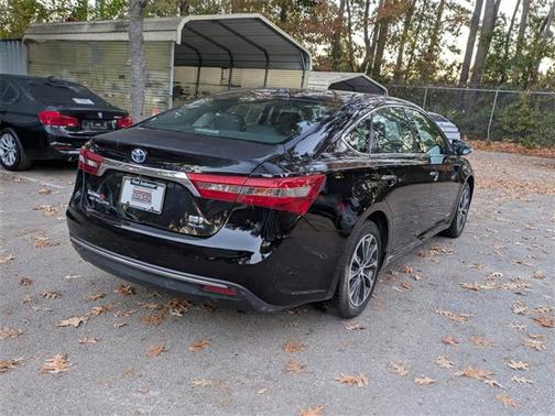 2016 Toyota Avalon Hybrid XLE Premium