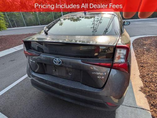 Magnetic Gray Metallic 2022 Toyota Prius XLE