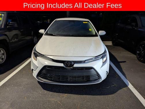 Ice Cap 2024 Toyota Corolla LE