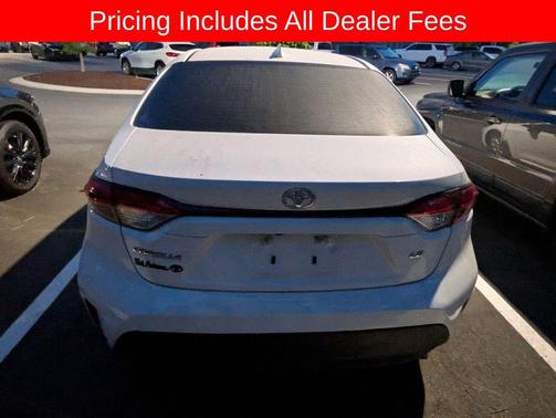 Ice Cap 2024 Toyota Corolla LE