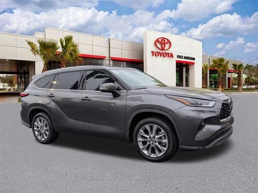 2022 Toyota Highlander Limited