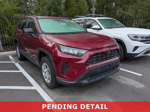 2020 Toyota RAV4 LE