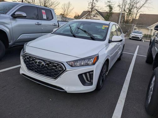 2020 Hyundai IONIQ Hybrid SEL