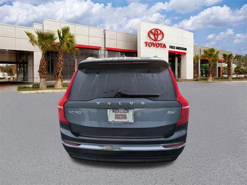 2023 Volvo XC90 B6 Ultimate 7-Seater