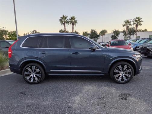 2023 Volvo XC90 B6 Ultimate 7-Seater