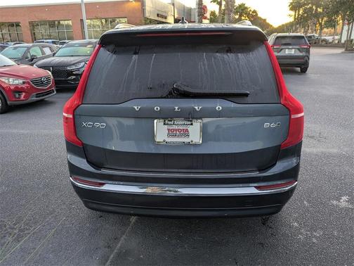 2023 Volvo XC90 B6 Ultimate 7-Seater