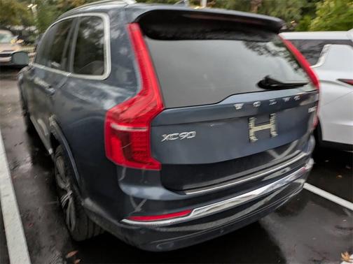2023 Volvo XC90 B6 Ultimate 7-Seater