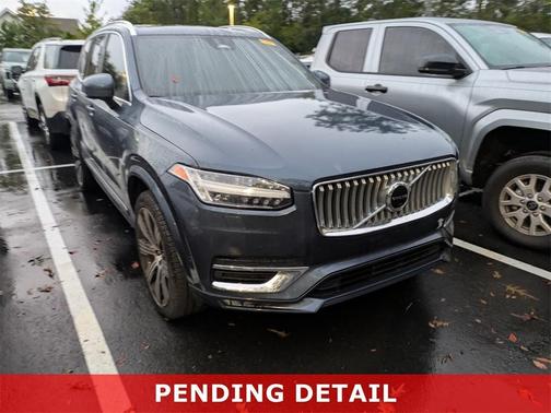 2023 Volvo XC90 B6 Ultimate 7-Seater