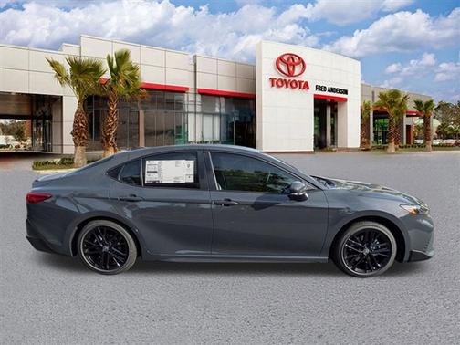 Underground 2026 Toyota Camry SE