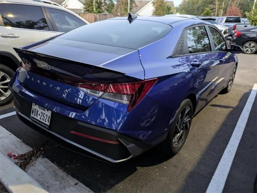 2025 Hyundai ELANTRA Sport