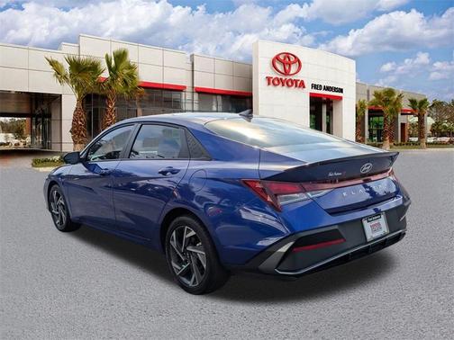 2025 Hyundai ELANTRA Sport