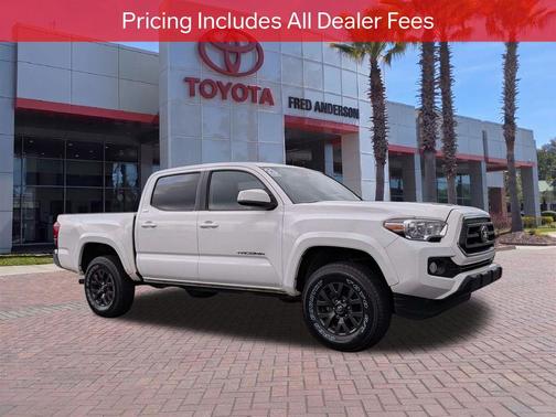 Ice Cap 2023 Toyota Tacoma SR5