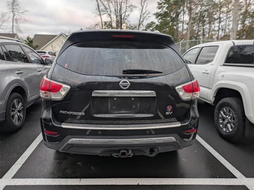 2015 Nissan Pathfinder SV