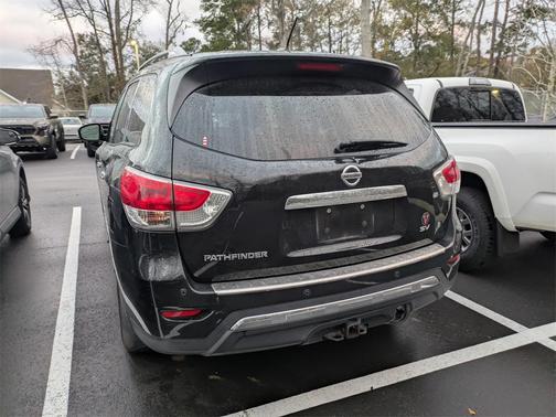 2015 Nissan Pathfinder SV