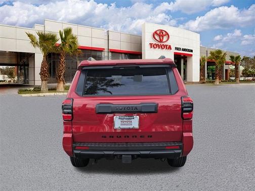 2026 Toyota 4Runner SR5