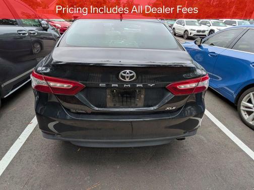 Midnight Black Metallic 2019 Toyota Camry XLE