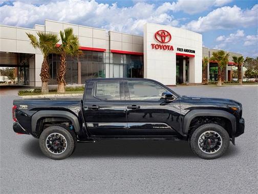 2025 Toyota Tacoma Hybrid TRD Off Road
