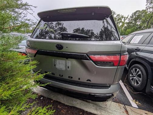 2024 Toyota Sequoia Platinum