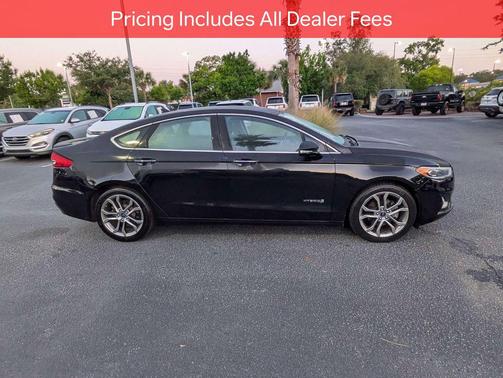 AGATE BLACK 2019 Ford Fusion Hybrid Titanium
