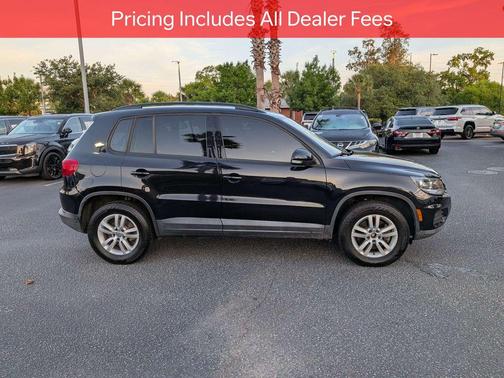 Deep Black 2017 Volkswagen Tiguan 2.0T S