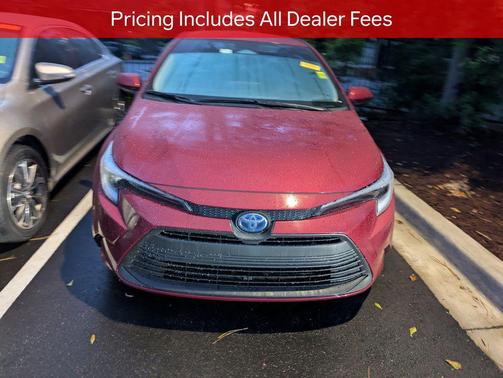 Ruby Flare Pearl 2025 Toyota Corolla Hybrid SE