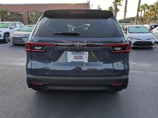 2025 Toyota Grand Highlander XLE