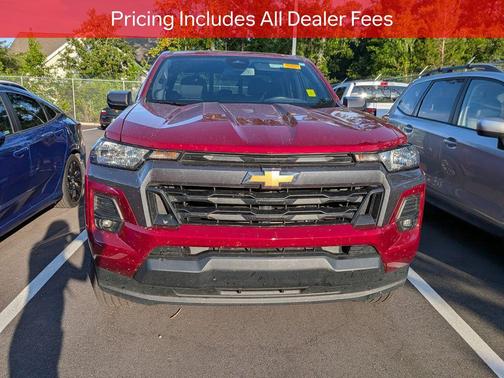 Radiant Red Tintcoat 2024 Chevrolet Colorado LT