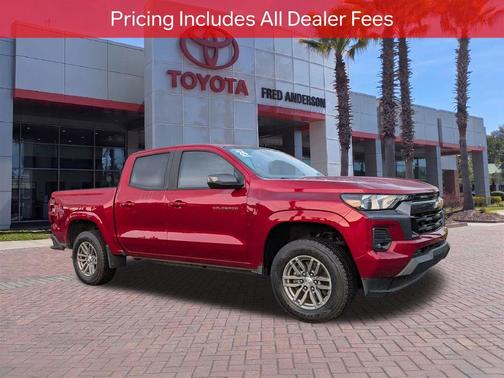 Radiant Red Tintcoat 2024 Chevrolet Colorado LT