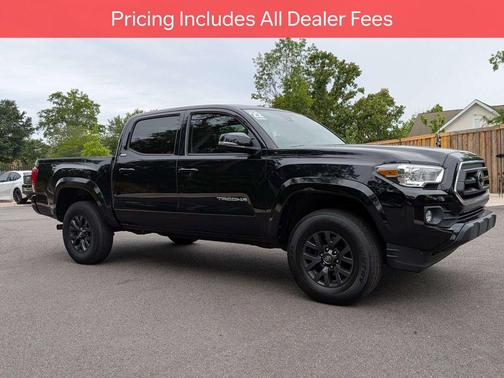 Midnight Black Metallic 2022 Toyota Tacoma SR5