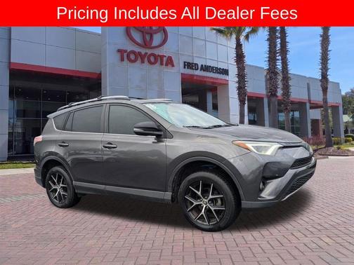 Magnetic Gray Metallic 2018 Toyota RAV4 SE