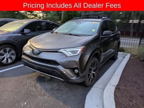 Magnetic Gray Metallic 2018 Toyota RAV4 SE
